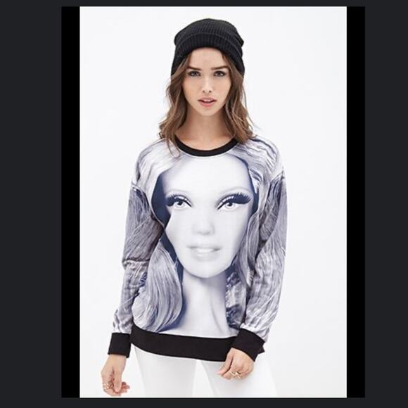 BARBIE 2014 Mattel Forever 21 Medium Pullover - Picture 3 of 11